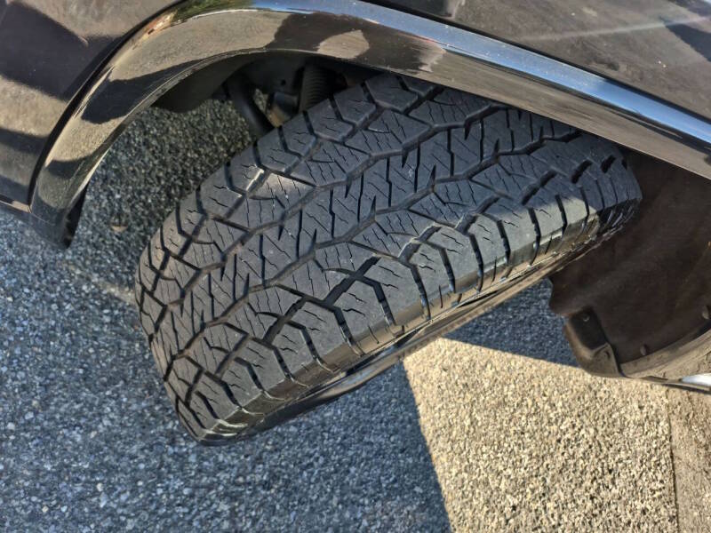 2017 Jeep Grand Cherokee thumbnail 7