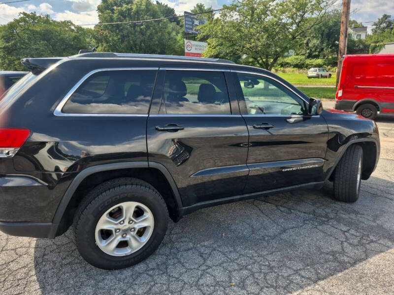 2014 Jeep Grand Cherokee thumbnail 3