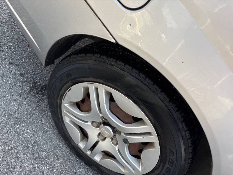 2007 Chevrolet Malibu thumbnail 19