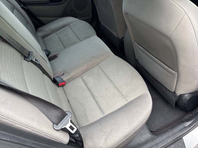 2014 Kia Forte thumbnail 9