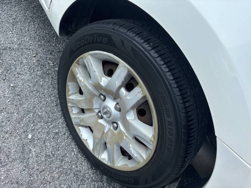 2010 Nissan Sentra thumbnail 14