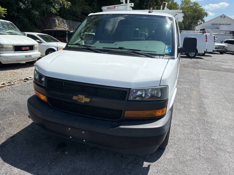 2020 Chevrolet Express thumbnail 11