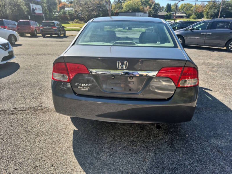 2011 Honda Civic thumbnail 4