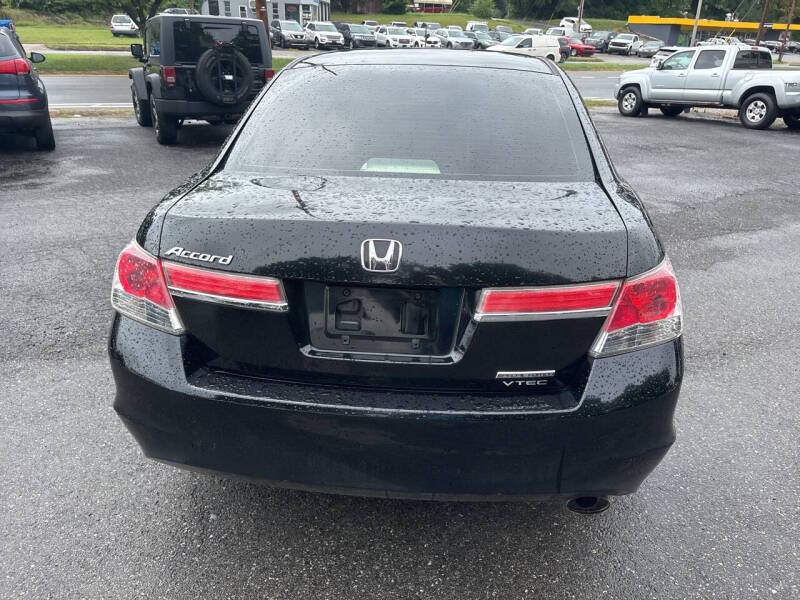 2011 Honda Accord thumbnail 10