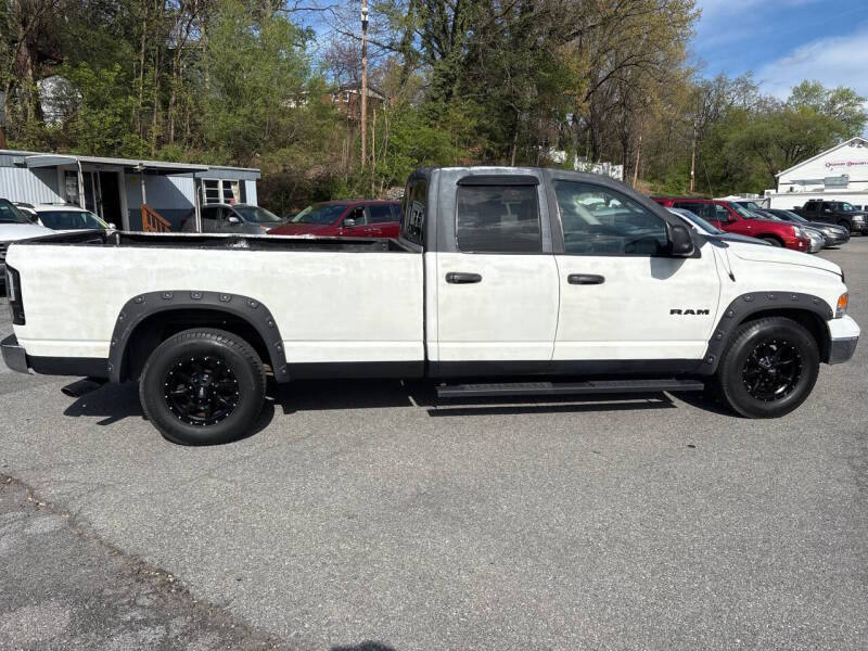 2002 Dodge Ram 1500 thumbnail 4