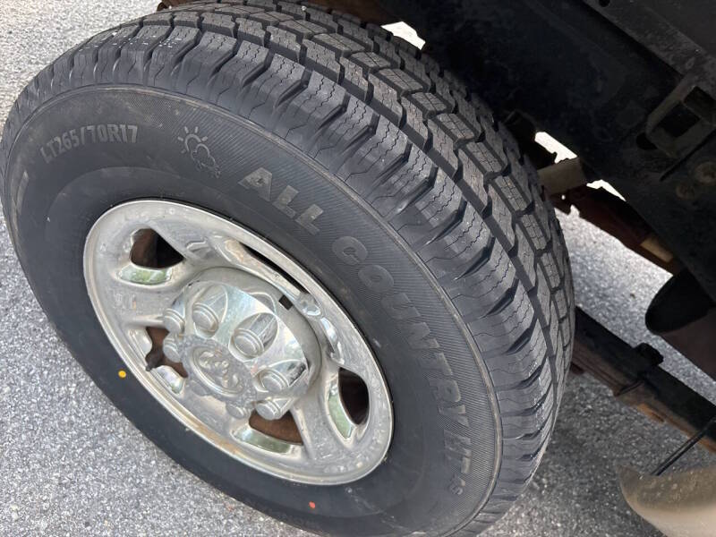 2004 Dodge Ram 2500 thumbnail 14