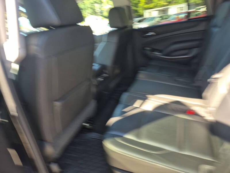 2018 Chevrolet Tahoe thumbnail 12