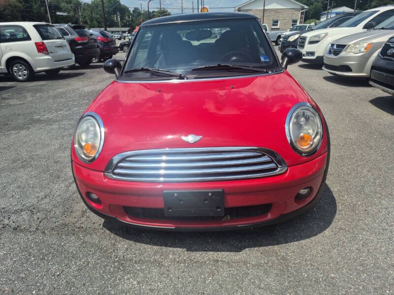 2010 MINI Cooper thumbnail 2