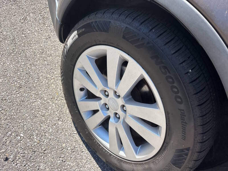 2008 Subaru Tribeca thumbnail 16
