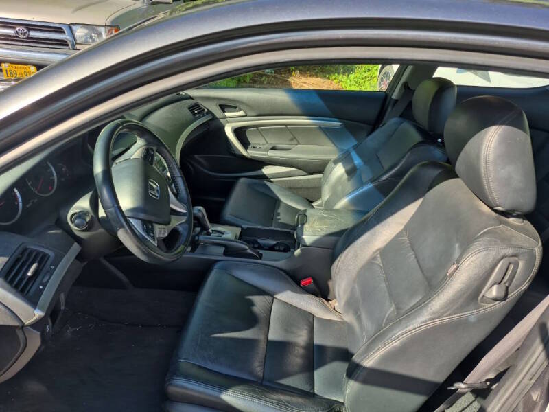 2010 Honda Accord thumbnail 5