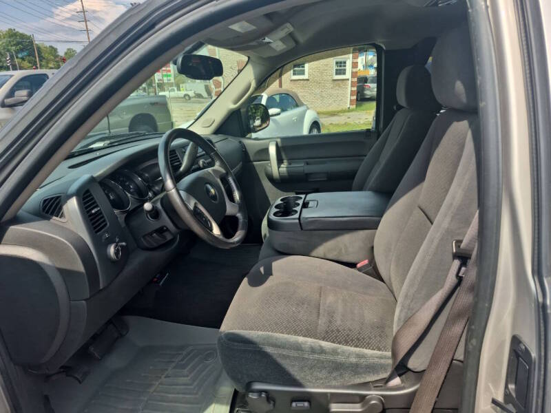2008 Chevrolet Silverado 1500 thumbnail 6