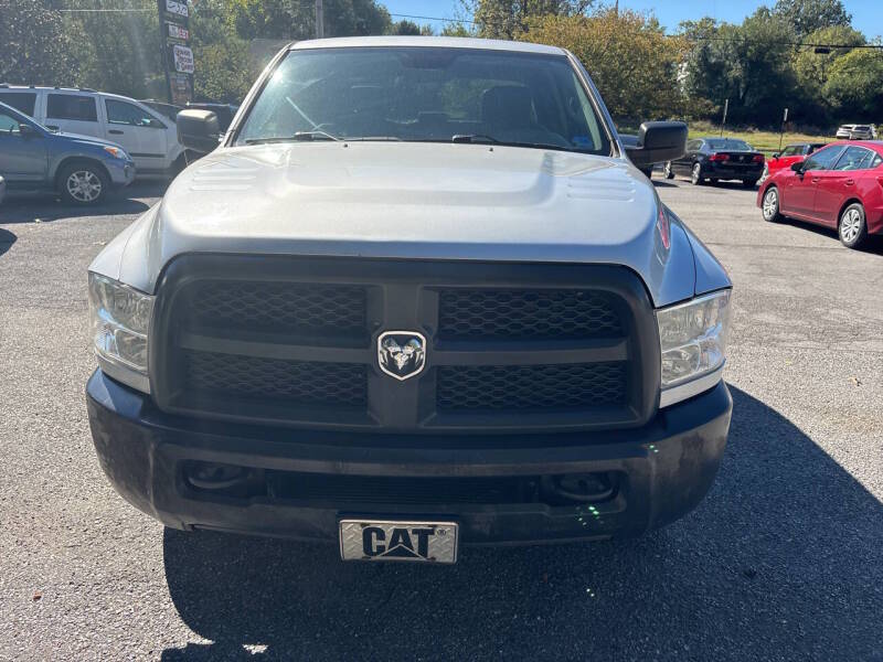 2016 RAM 2500 thumbnail 2