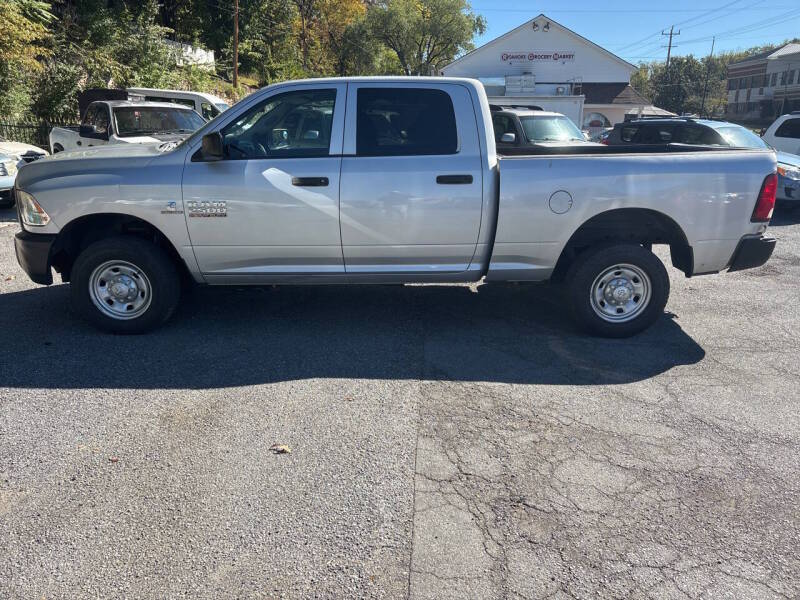 2016 RAM 2500 thumbnail 14