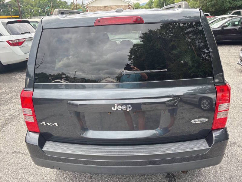 2015 Jeep Patriot thumbnail 7