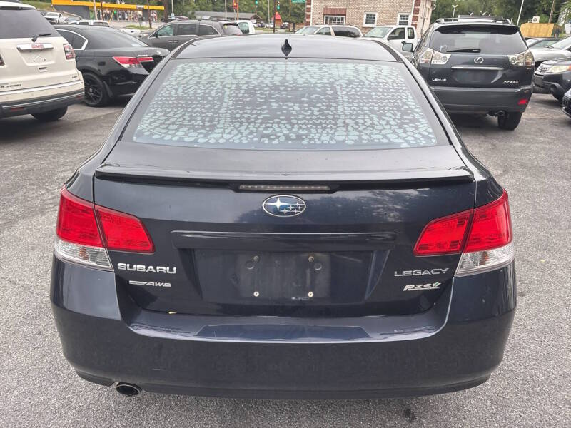 2013 Subaru Legacy thumbnail 9
