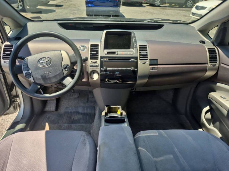2005 Toyota Prius thumbnail 6