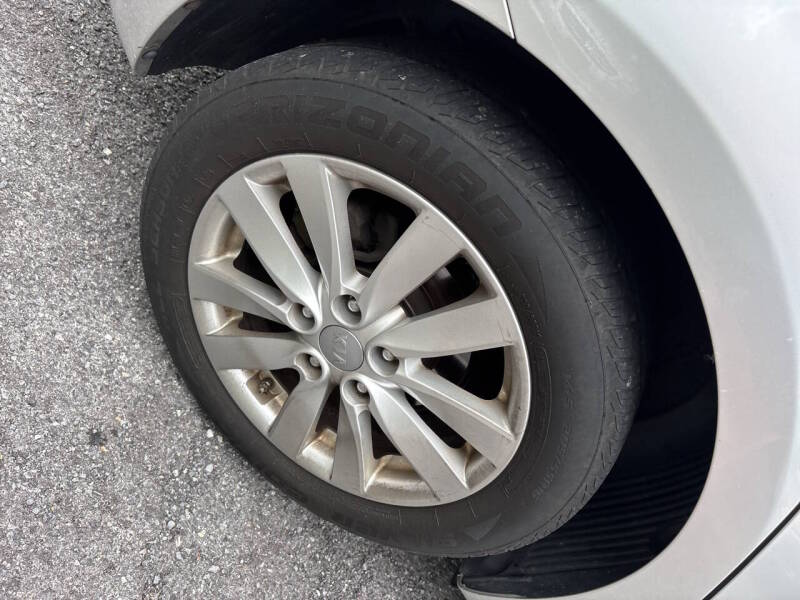2014 Kia Forte thumbnail 14