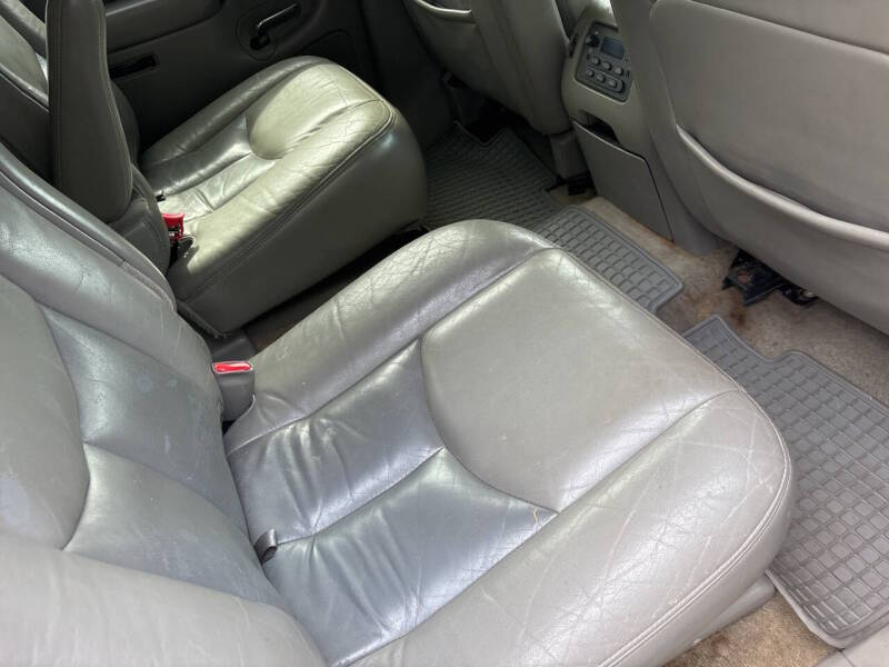 2006 GMC Yukon XL thumbnail 6