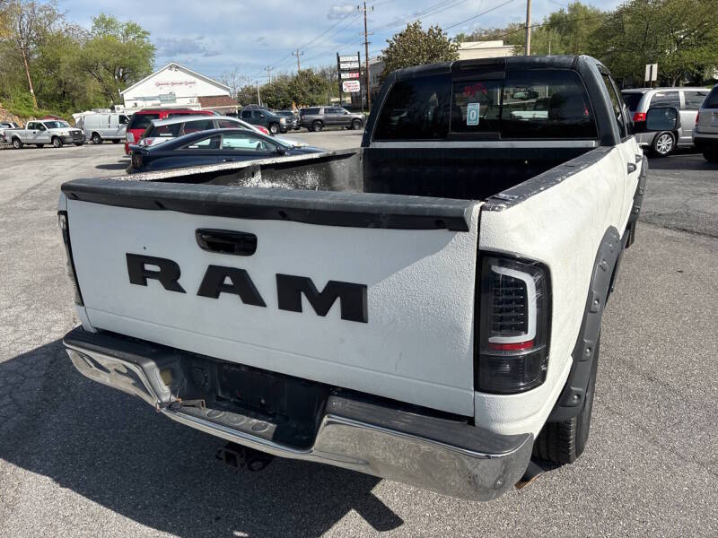 2002 Dodge Ram 1500 thumbnail 8