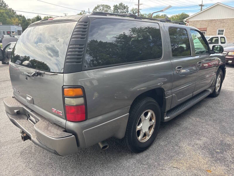 2006 GMC Yukon XL thumbnail 9