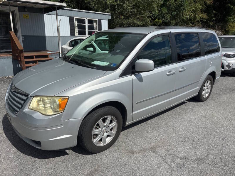 2010 Chrysler Town and Country Touring