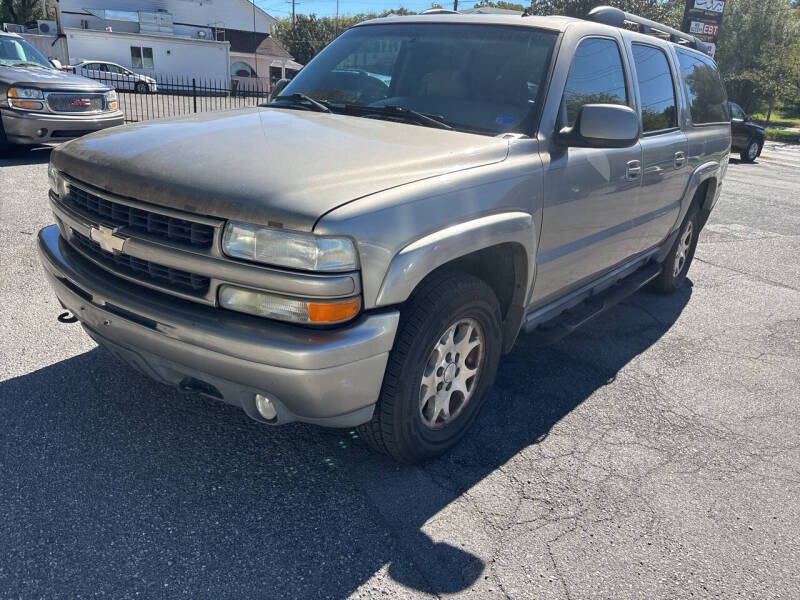 2002 Chevrolet Suburban thumbnail 2