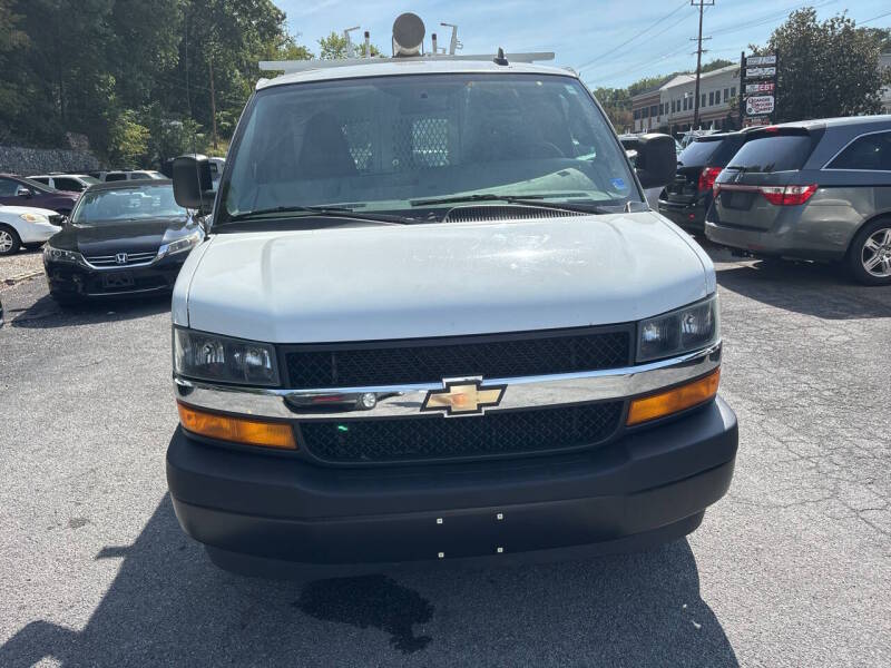 2018 Chevrolet Express thumbnail 5