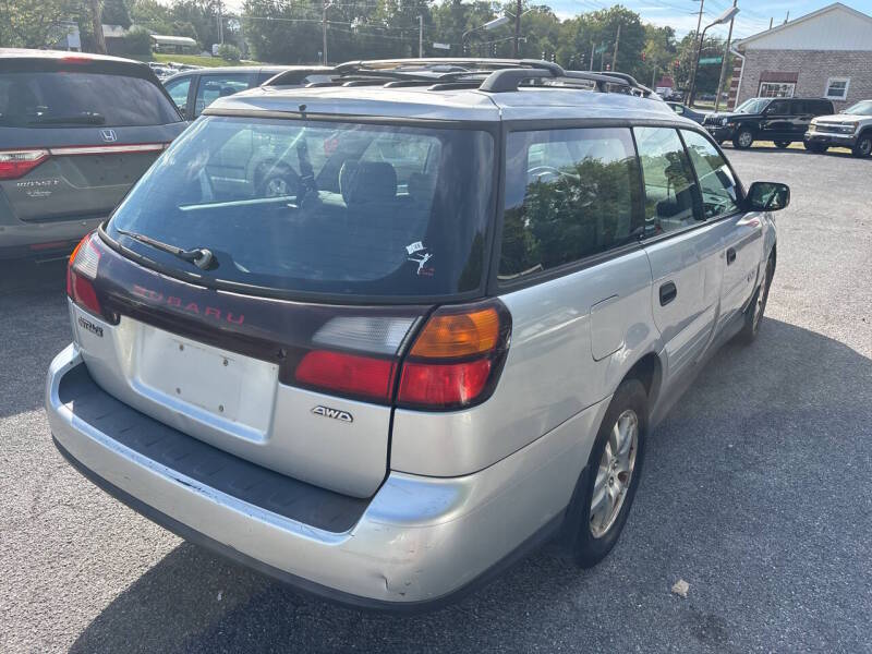 2004 Subaru Outback thumbnail 9