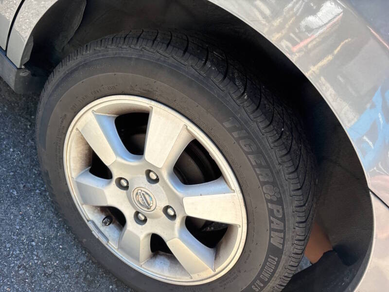 2012 Nissan Versa thumbnail 14