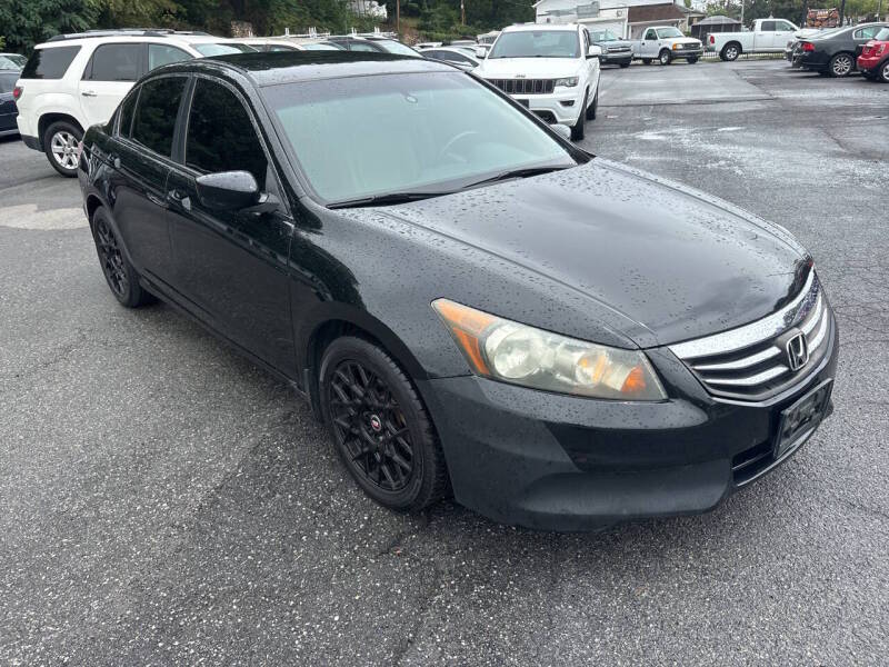 2011 Honda Accord thumbnail 2