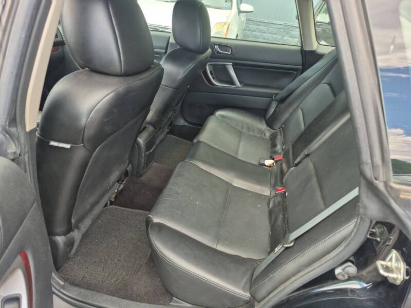 2009 Subaru Legacy thumbnail 6