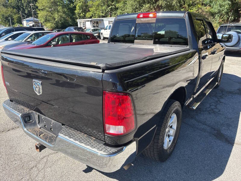 2016 RAM 1500 thumbnail 10