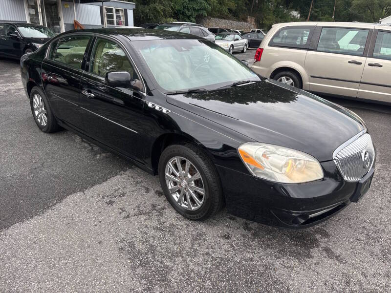 2011 Buick Lucerne thumbnail 2