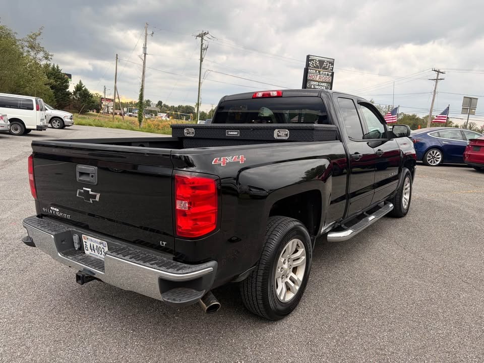 2016 Chevrolet Silverado 1500 thumbnail 5