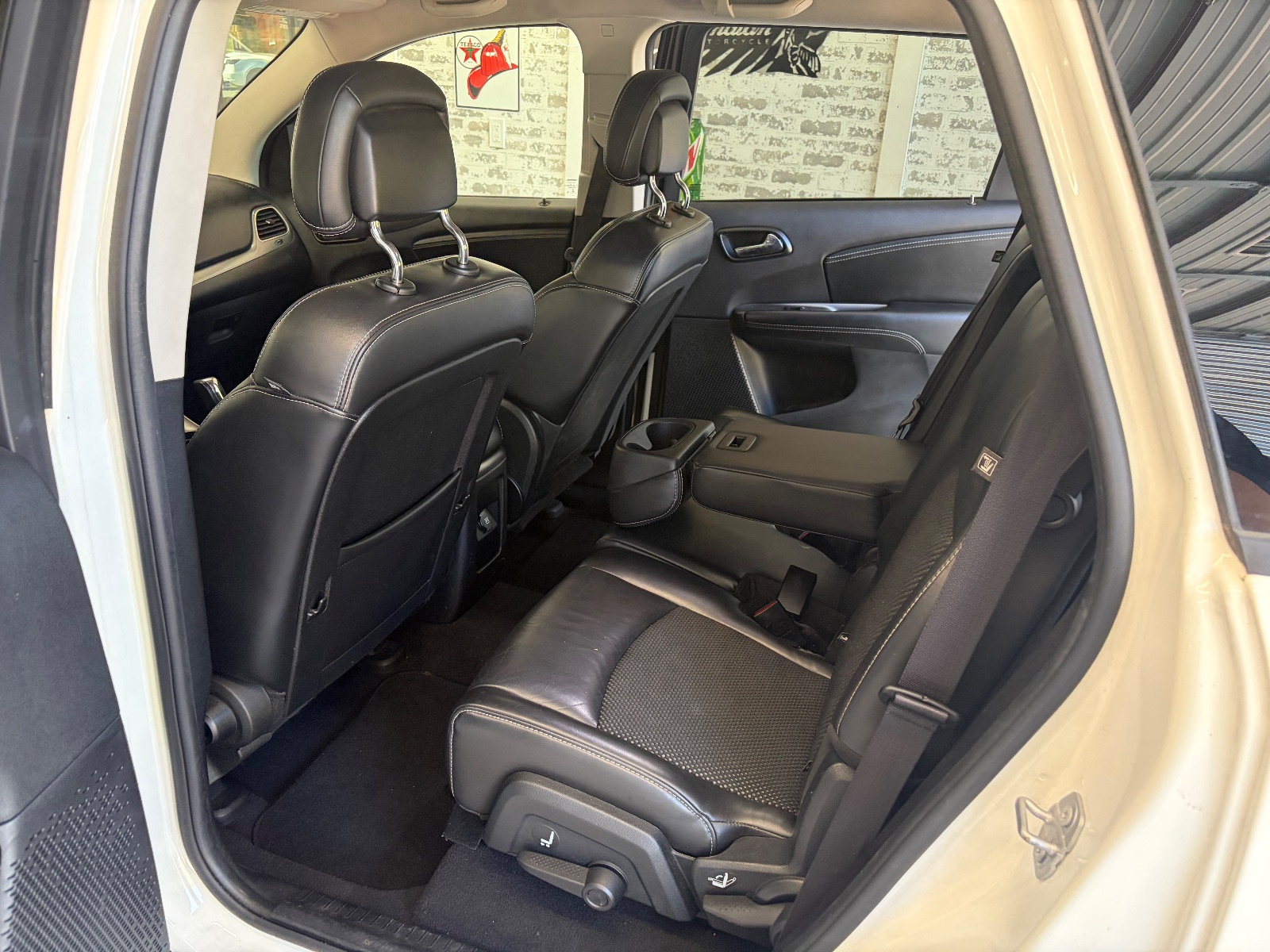 2017 Dodge Journey thumbnail 9