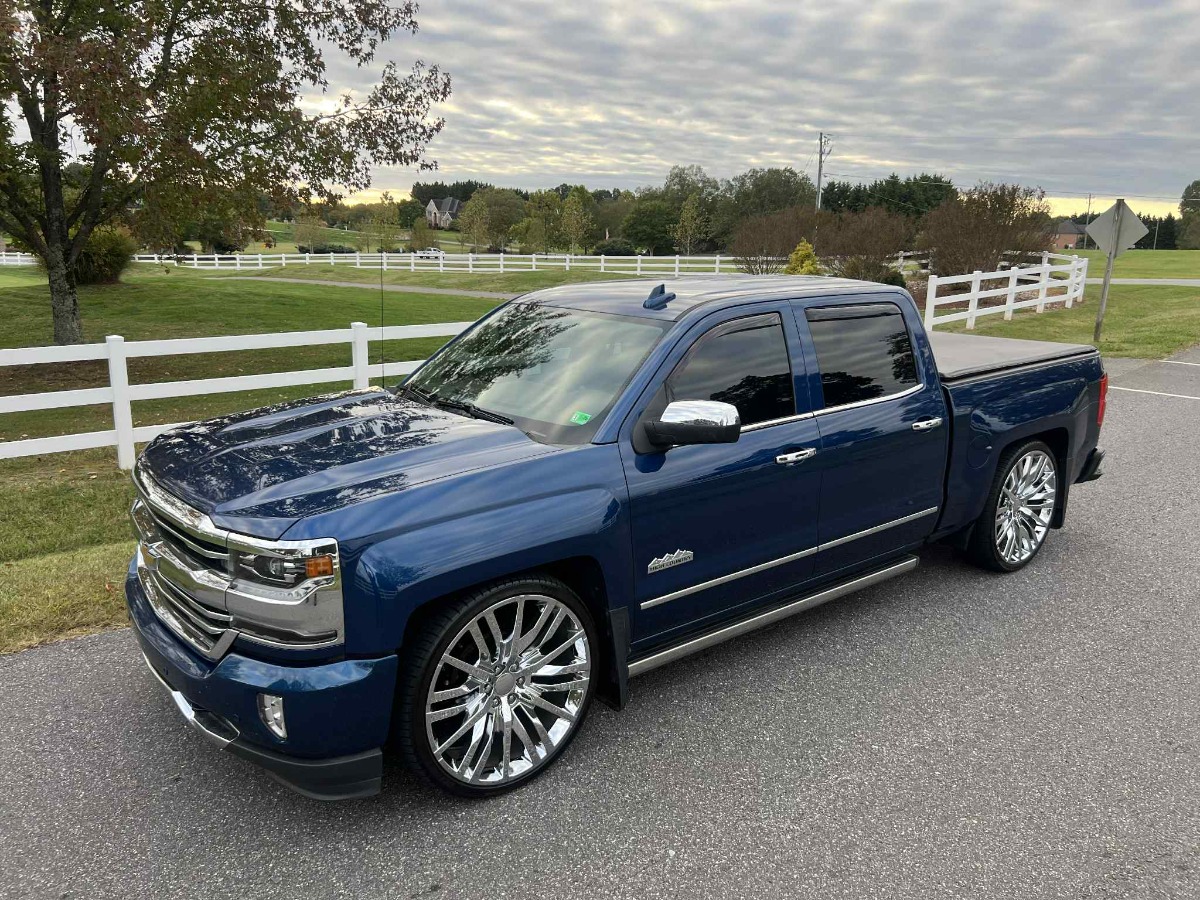 2016 Chevrolet Silverado 1500 thumbnail 2