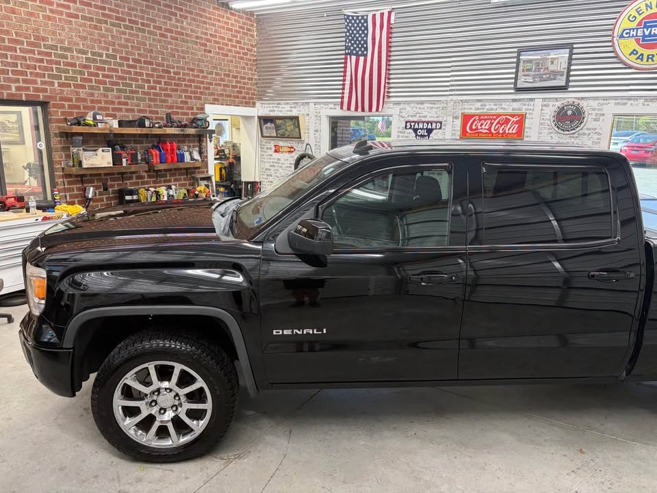 2014 GMC Sierra 1500 thumbnail 3