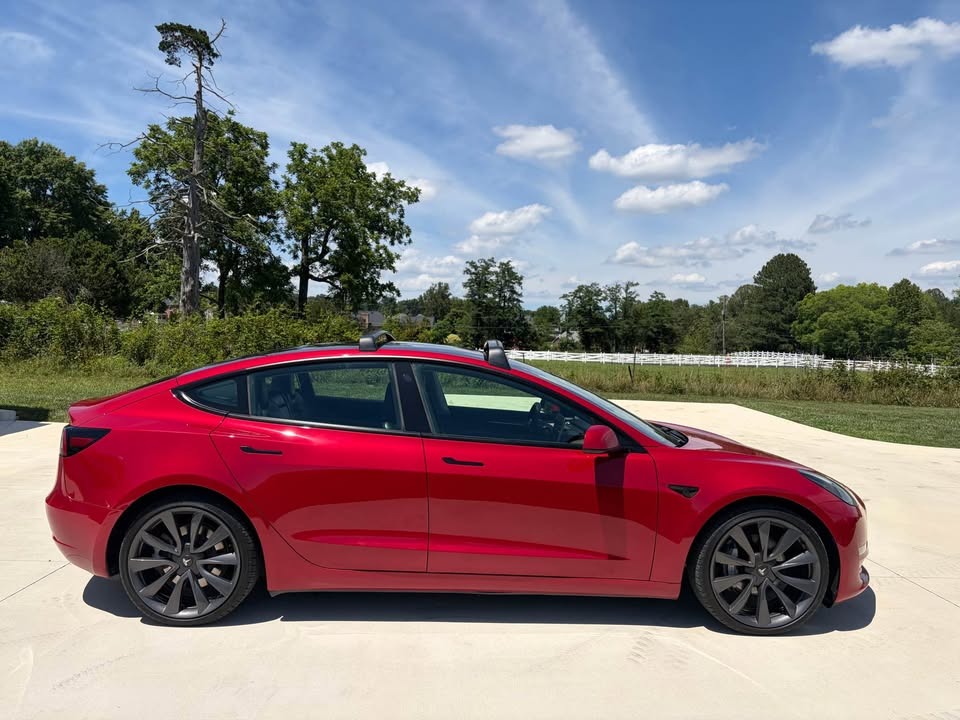 2021 Tesla Model 3 thumbnail 6