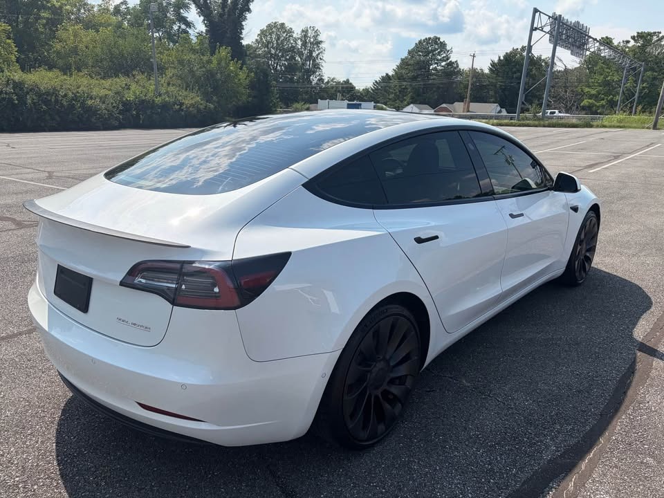 2022 Tesla Model 3 thumbnail 5