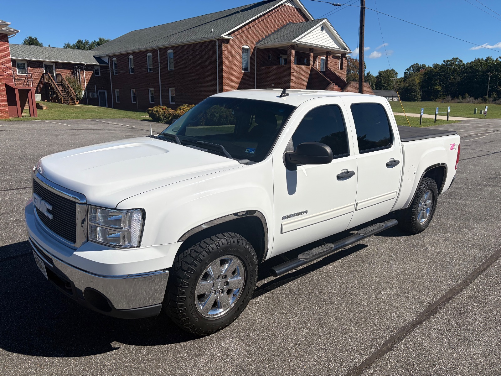 2013 GMC Sierra 1500, view 1 of 12